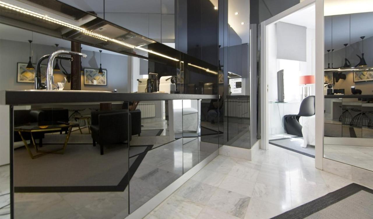 AmazINN Places Embajadores III Madrid Exterior foto